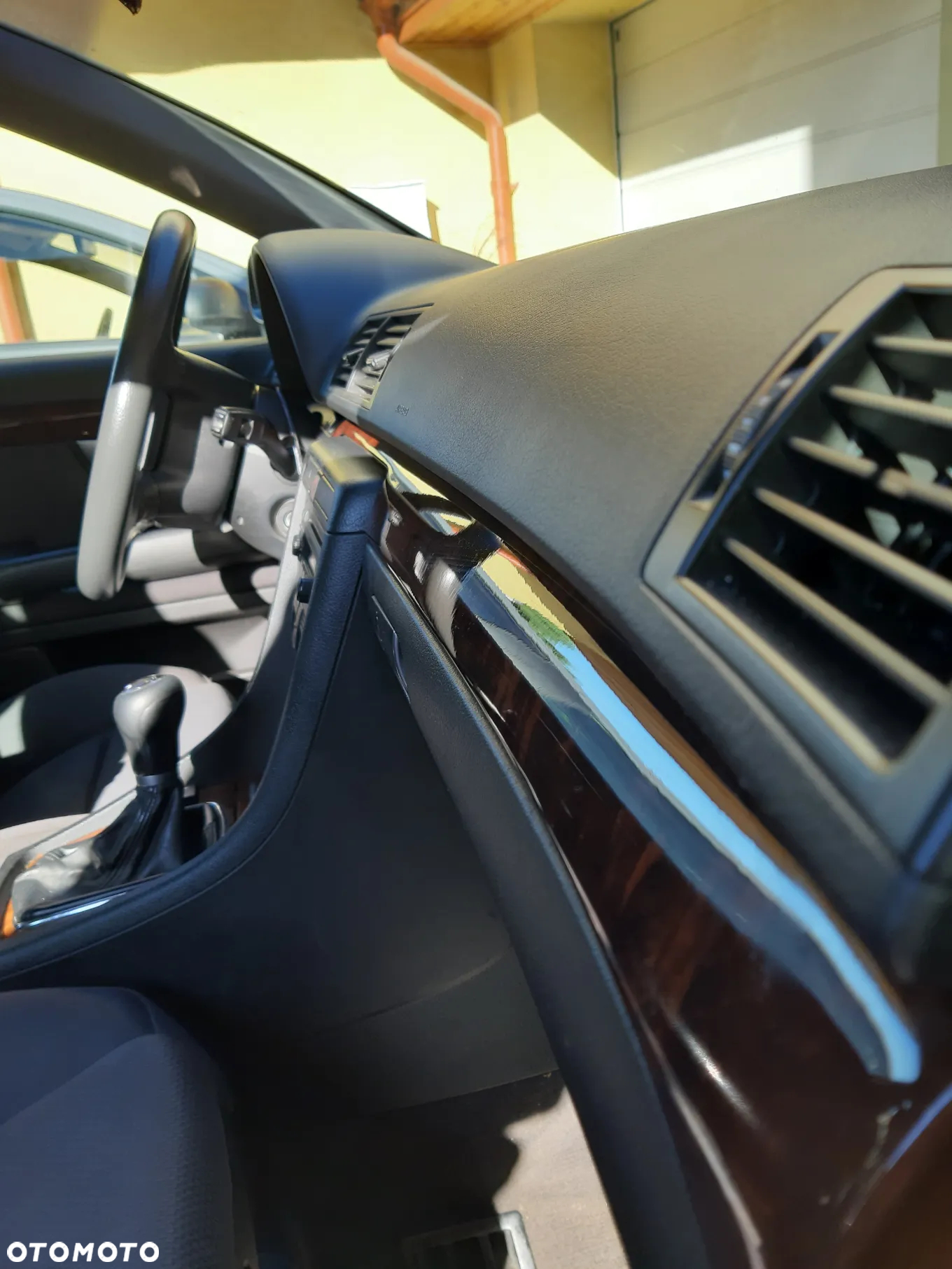 Audi A4 2.0 - 16