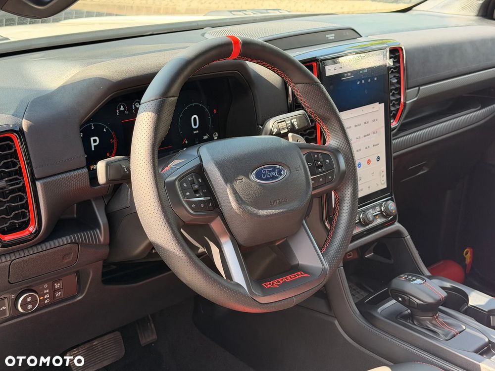Ford Ranger Raptor - 12
