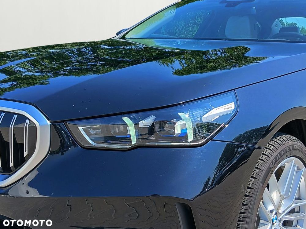 BMW Seria 5 520d xDrive mHEV - 10