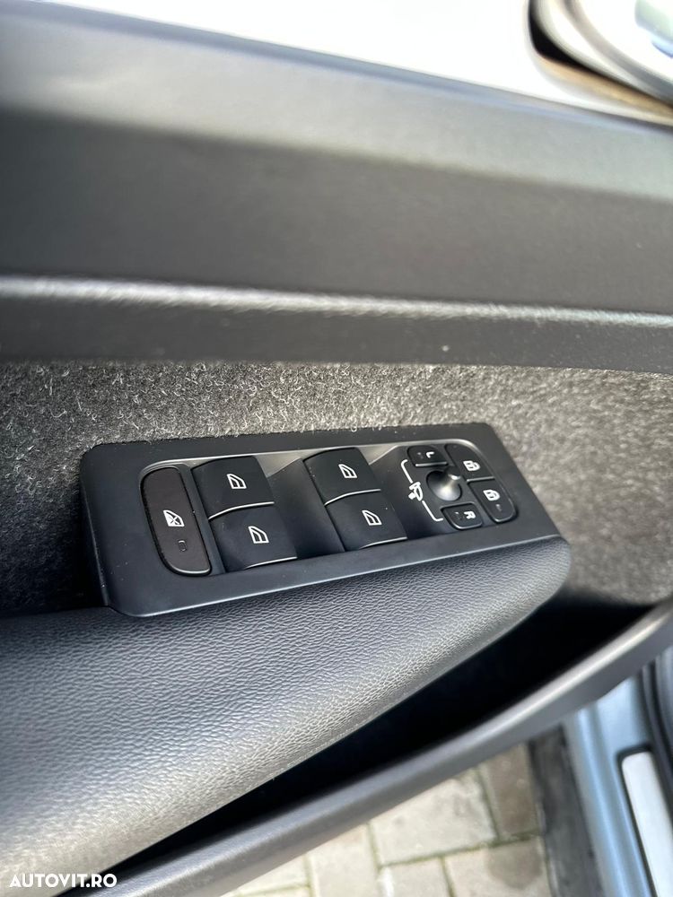 Volvo XC 40 Recharge T5 Twin Engine AT7 Inscription - 20