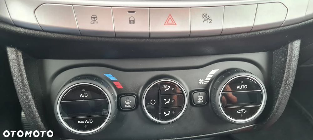 Fiat Tipo 1.4 16v Lounge - 31