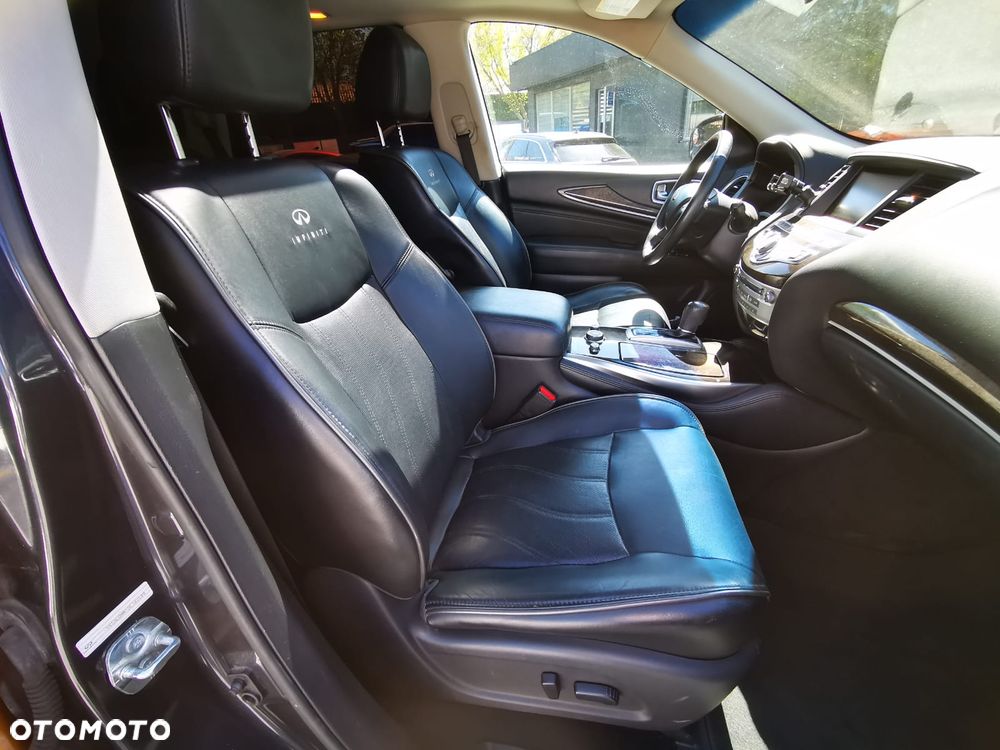 Infiniti QX60 - 11