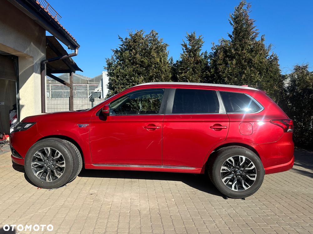 Mitsubishi Outlander 2.0 4WD Top - 1