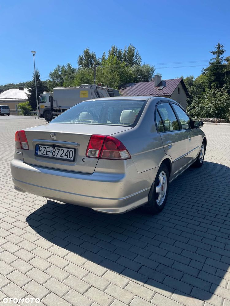 Honda Civic 1.7 LS - 5