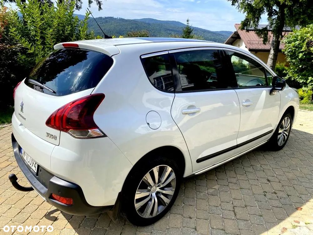 Peugeot 3008 1.6 BlueHDi Style S&S - 32