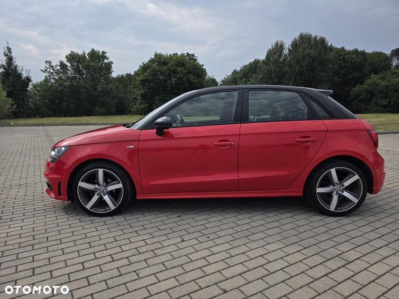 Audi A1 Sportback 1.2 TFSI S line Sportpaket - 4