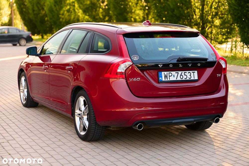 Volvo V60 T4 - 10
