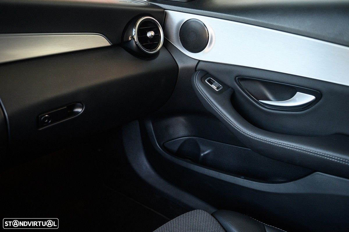 Mercedes-Benz C 300 de Avantgarde - 44