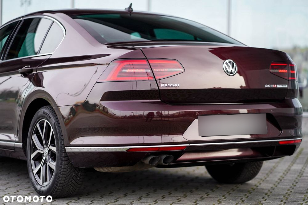 Volkswagen Passat 2.0 TDI BMT Highline DSG - 10