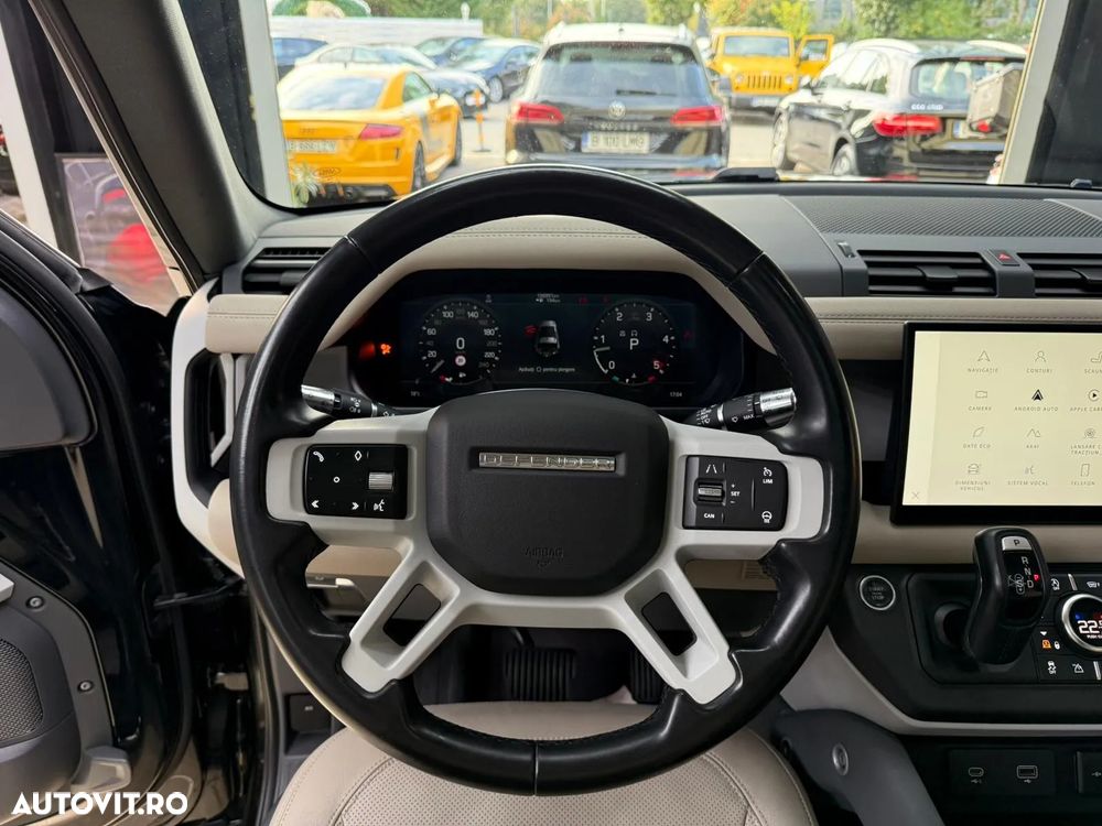 Land Rover Defender - 19
