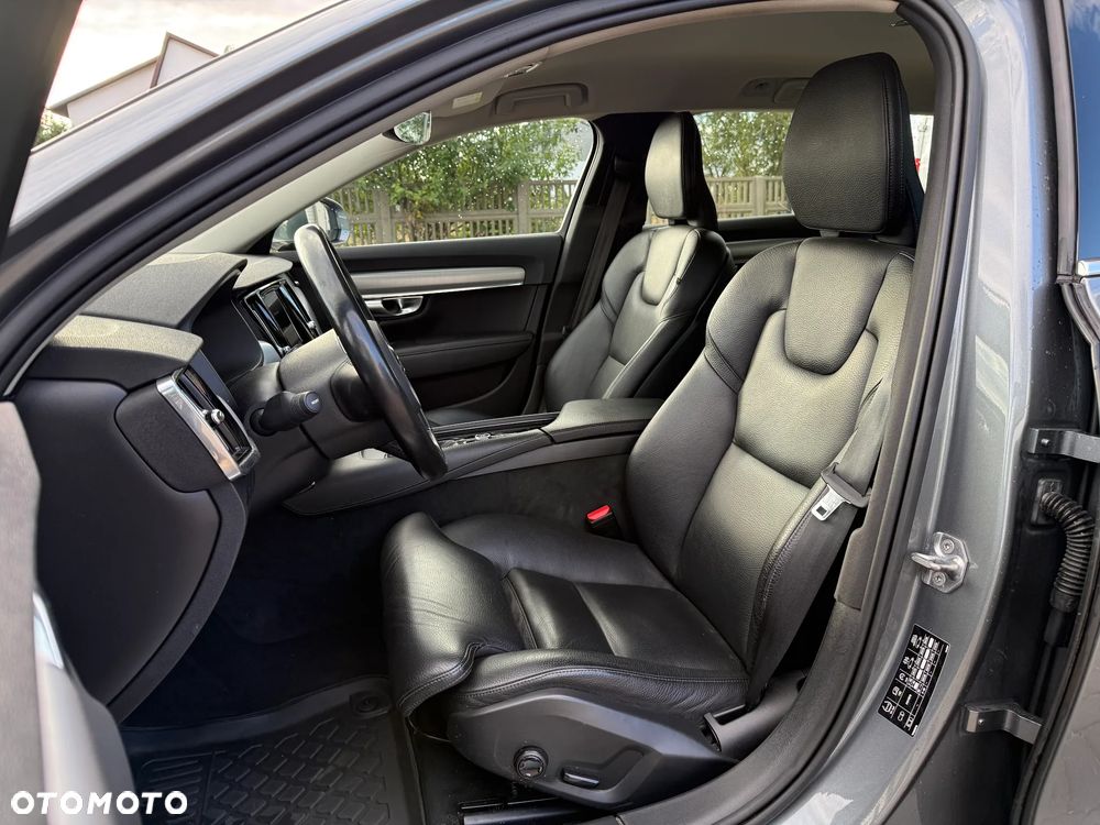 Volvo V90 - 9