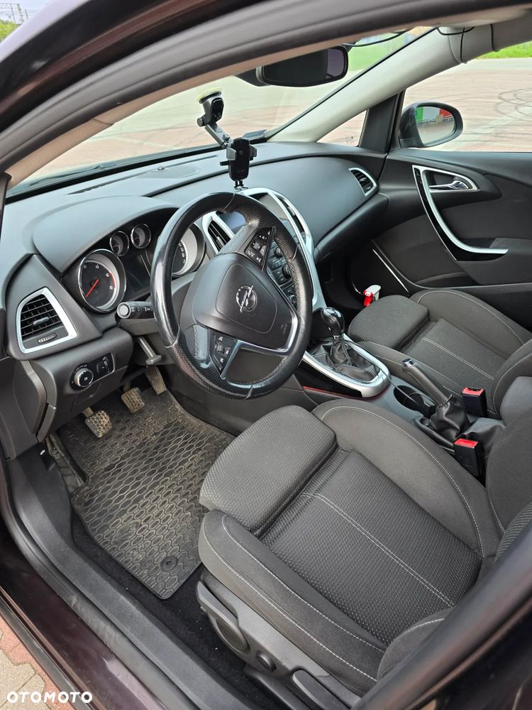 Opel Astra 2.0 CDTI DPF Sports Tourer - 14