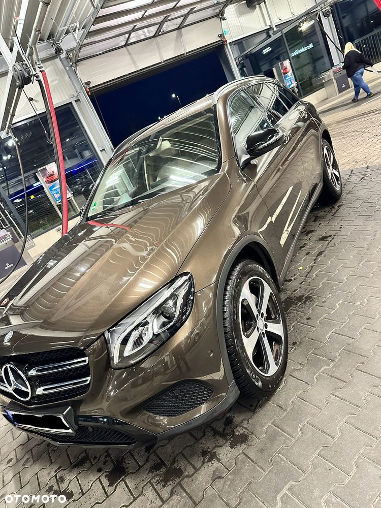 Mercedes-Benz GLC 220 d 4-Matic - 1