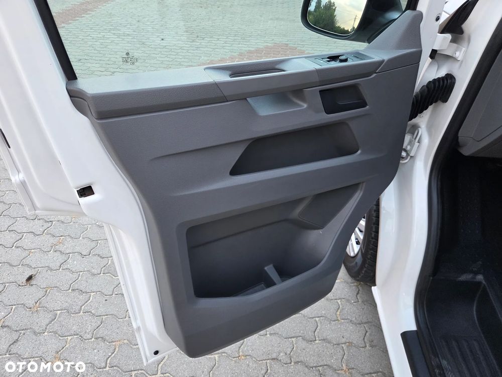 Volkswagen Transporter Kurz Plus Edition - 18