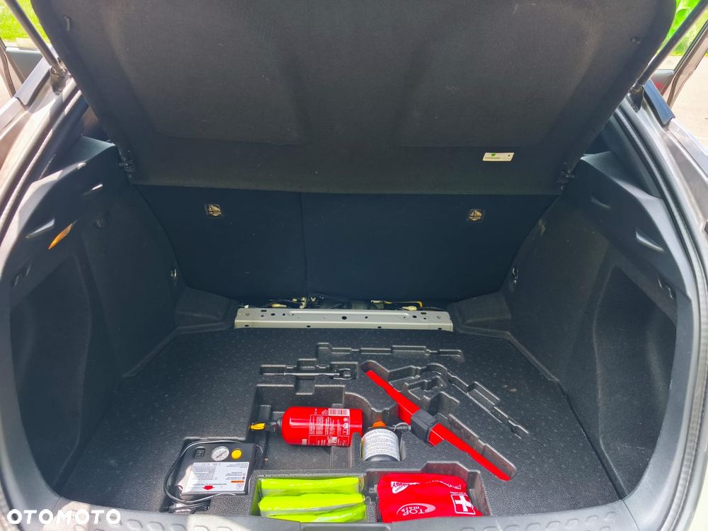 Toyota C-HR 1.2 T Premium - 18