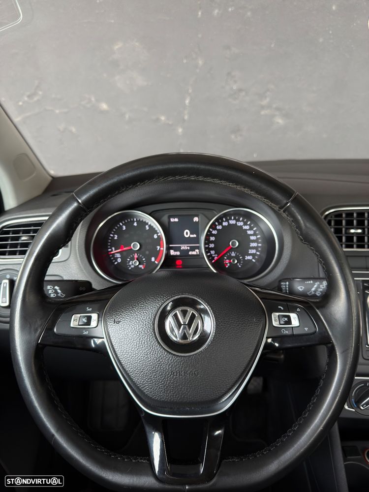 VW Polo 1.0 Confortline - 13