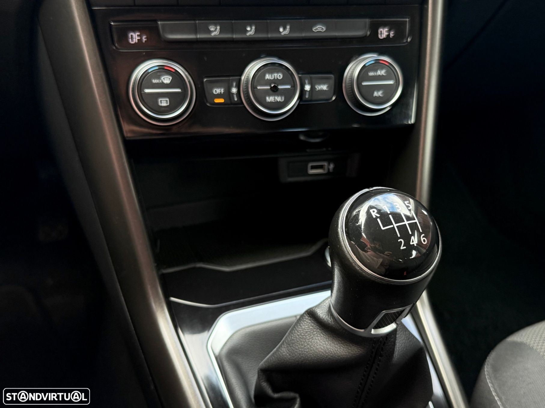 VW T-Roc 1.0 TSI Style - 16