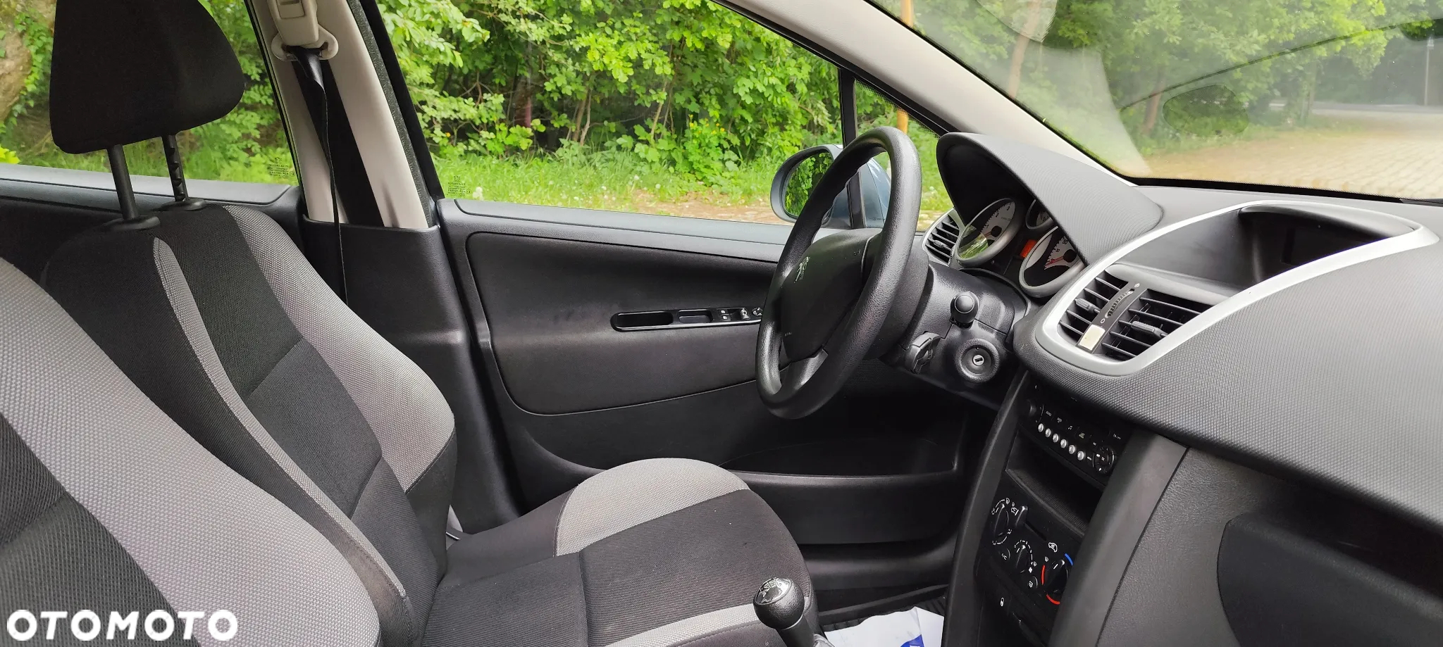 Peugeot 207 1.4 Trendy - 9