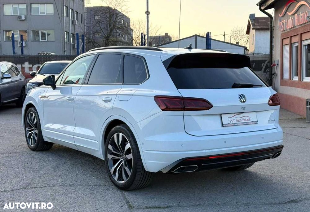 VOLKSWAGEN Touareg 2022 — imagine 6
