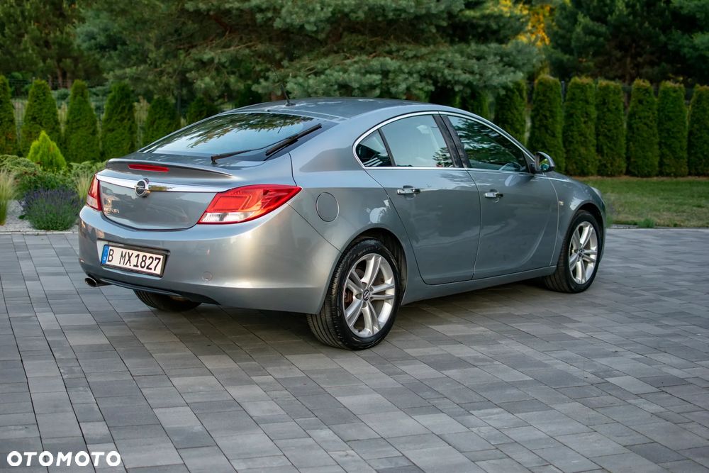 Opel Insignia - 20
