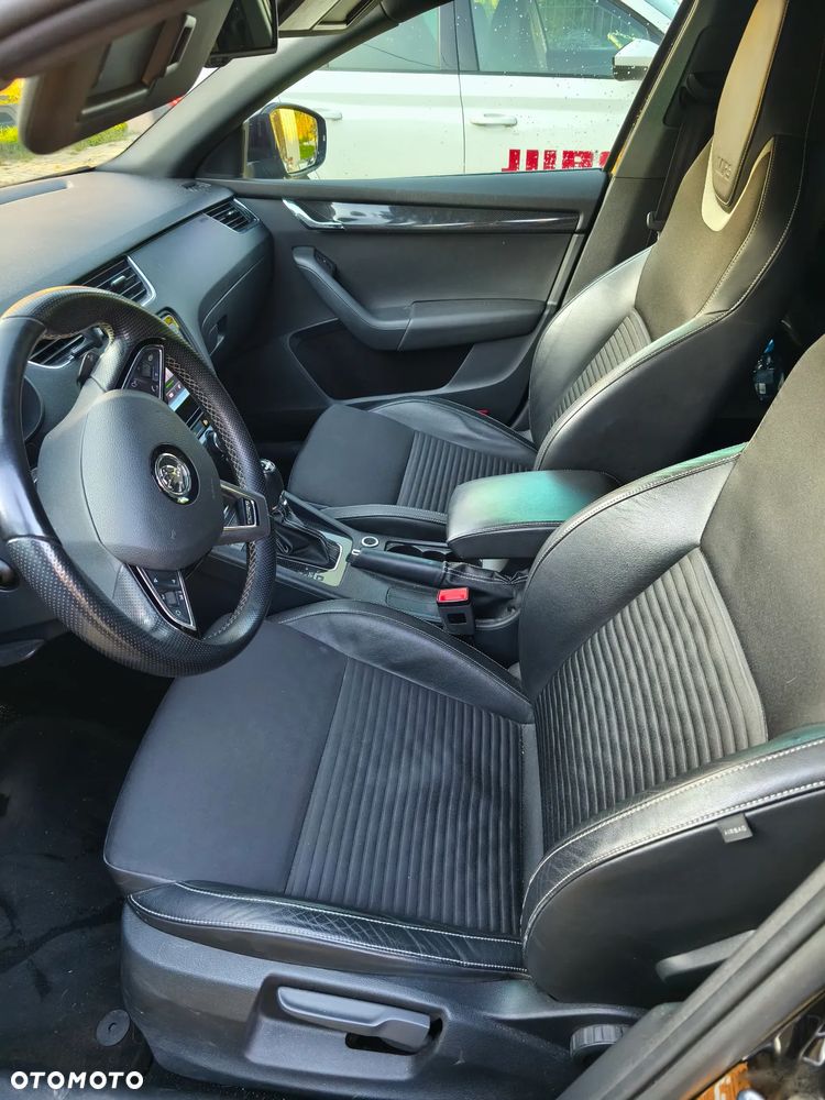 Skoda Octavia 2.0 TSI RS DSG - 7