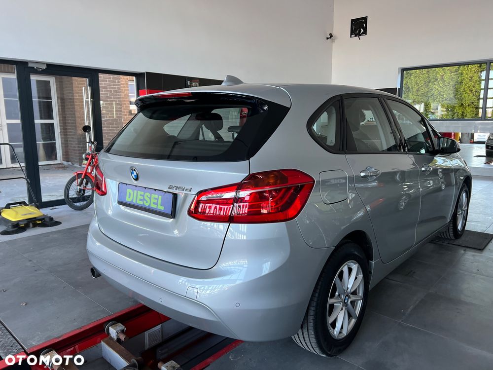 BMW Seria 2 218d Sport-Aut Luxury Line - 7