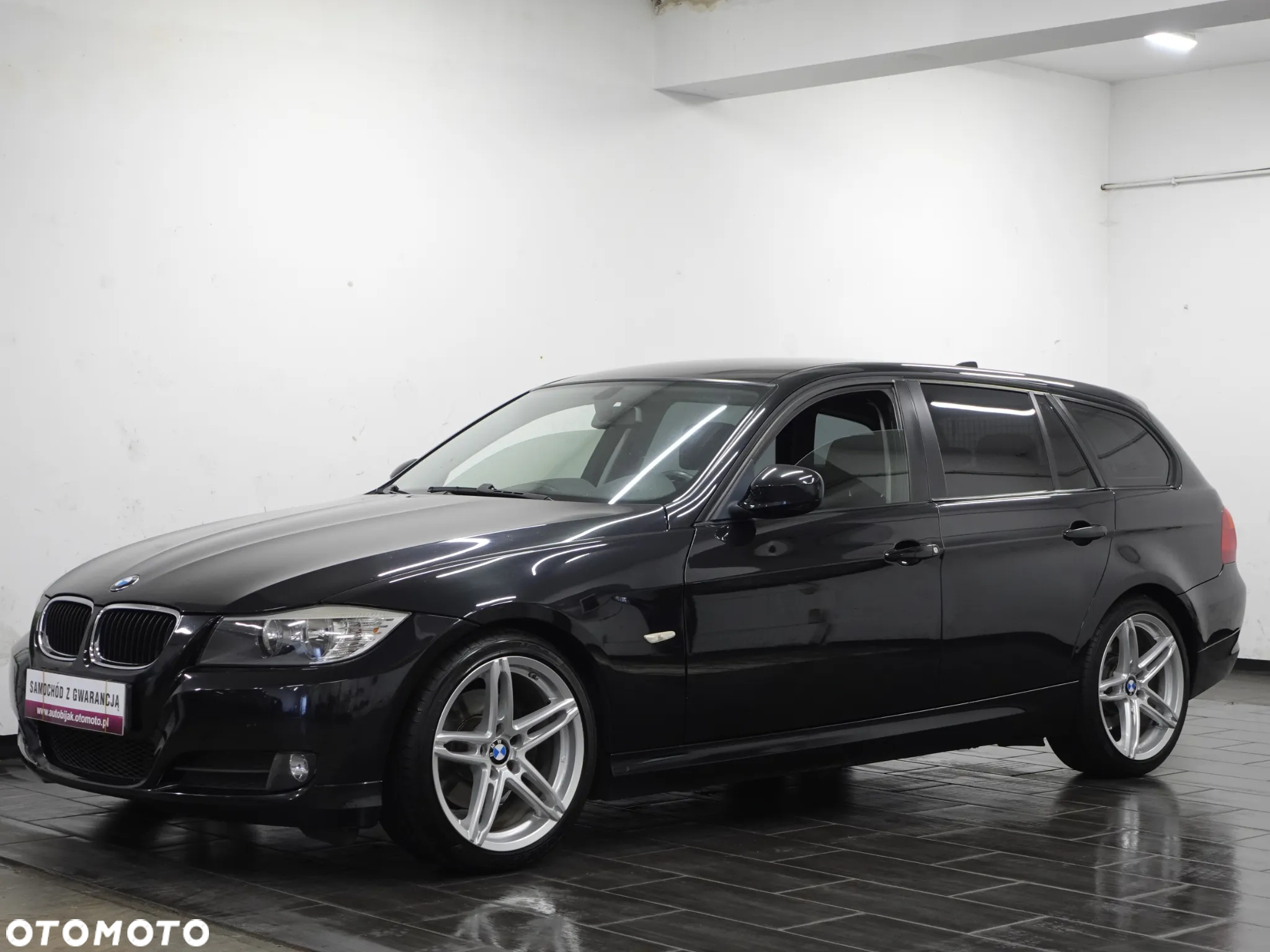BMW Seria 3 320d DPF Touring - 5