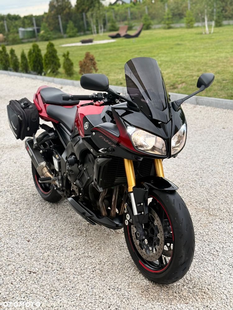 Yamaha FZ - 11