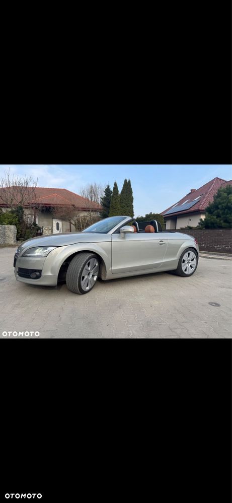 Audi TT Roadster - 3