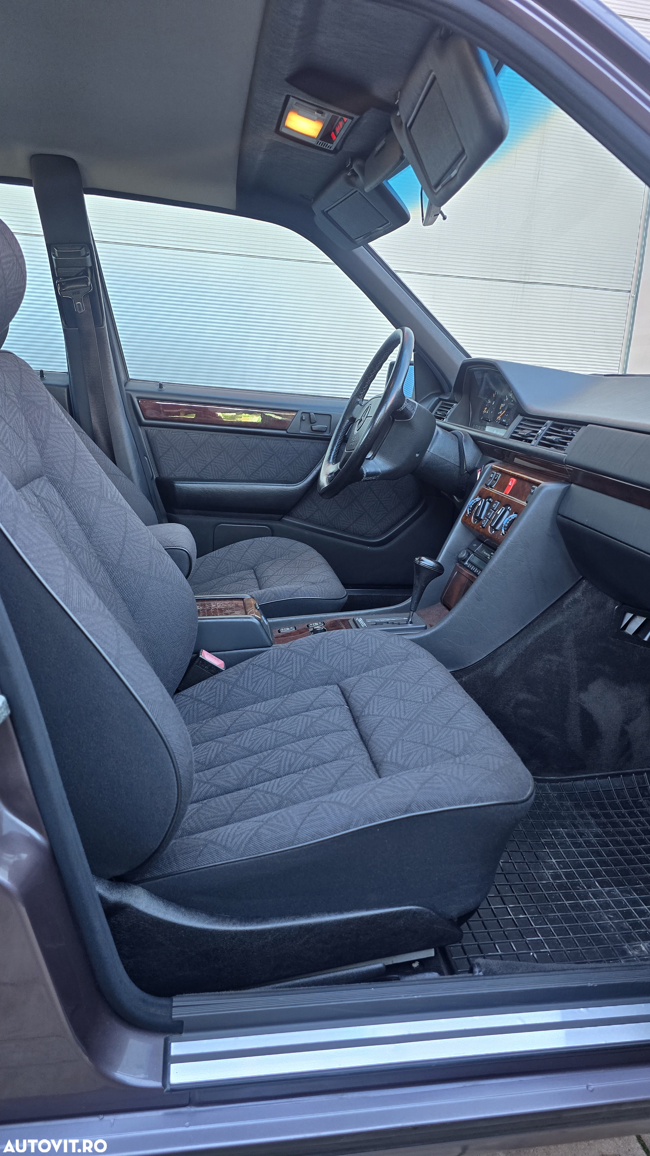 Mercedes-Benz W124 - 5