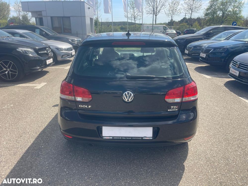 Volkswagen Golf 1.6 TDI DPF Trendline - 5