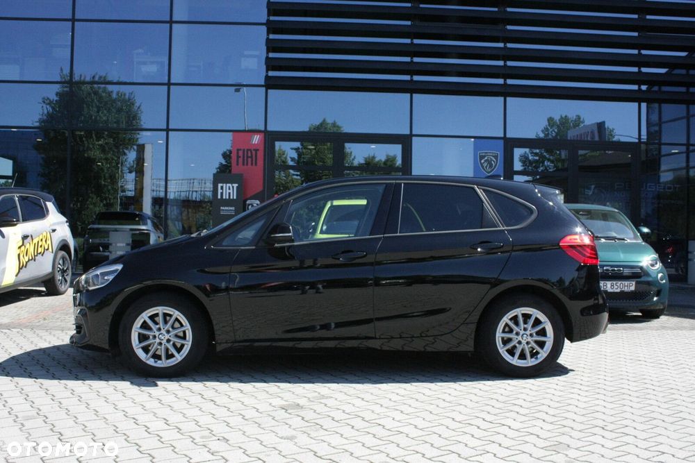 BMW Seria 2 218i GPF - 9