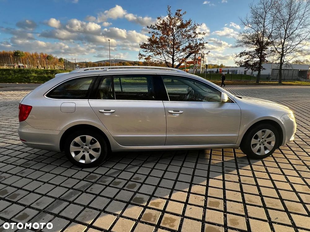 Skoda Superb 2.0 TDI Ambition - 5