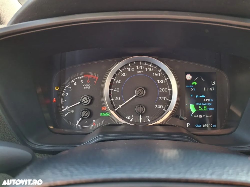 Toyota Corolla 1.8 HSD Eco - 8