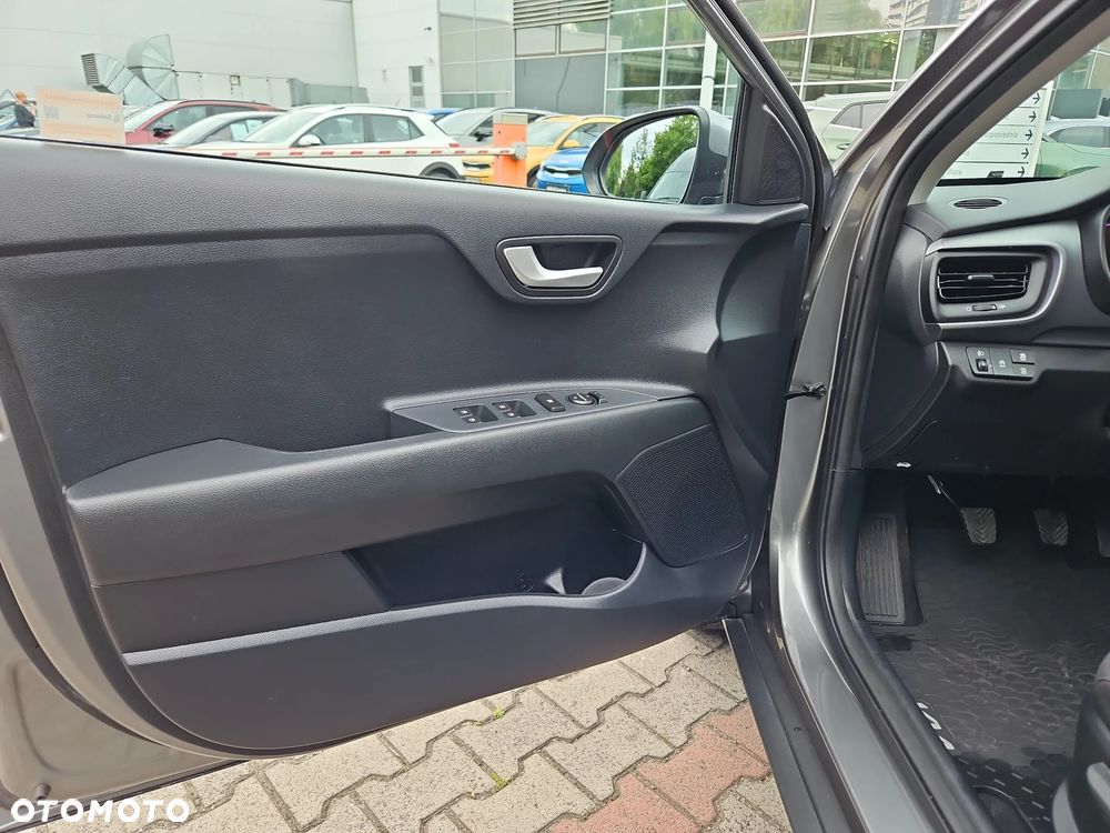 Kia Stonic 1.0 T-GDI M - 10