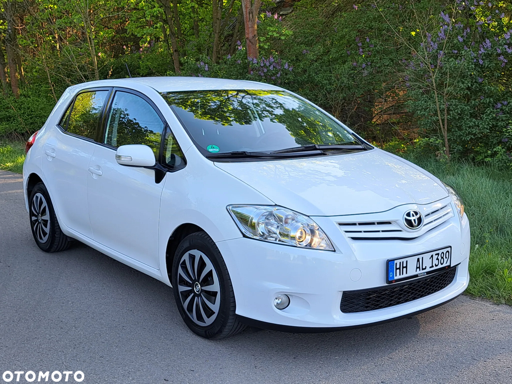 Toyota Auris 1.6 Life+ - 12