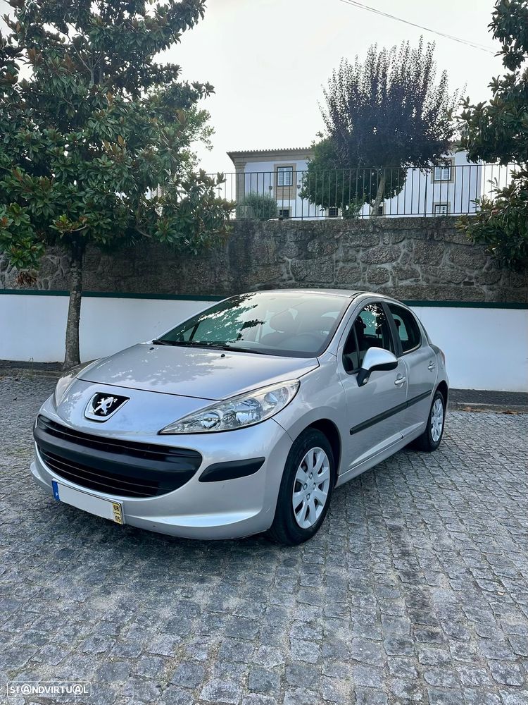 Peugeot 207 1.4 HDi Premium - 1