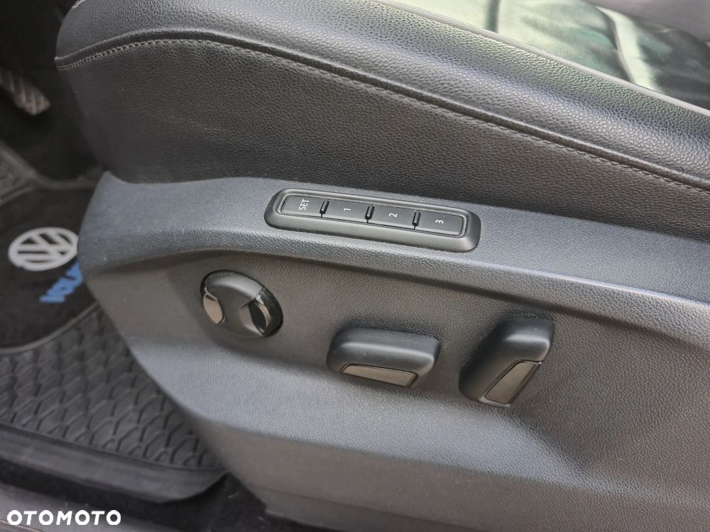 Volkswagen Tiguan - 20