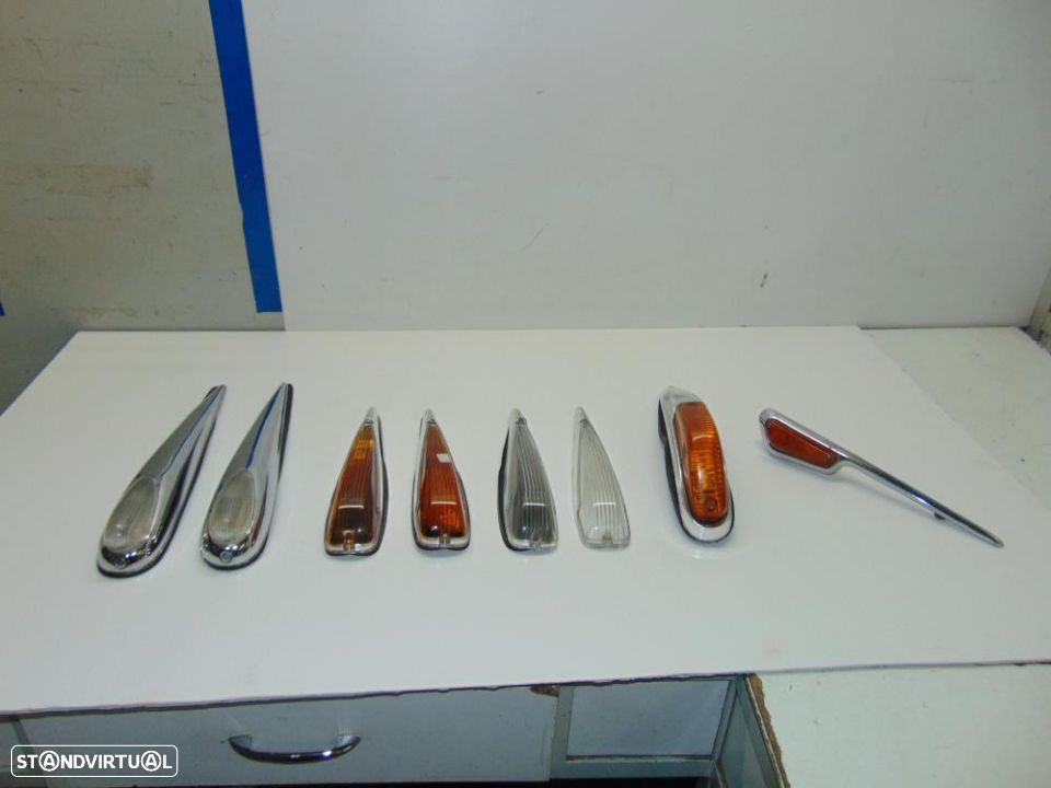 Antigos e clássicos farolins de guarda lamas - 1