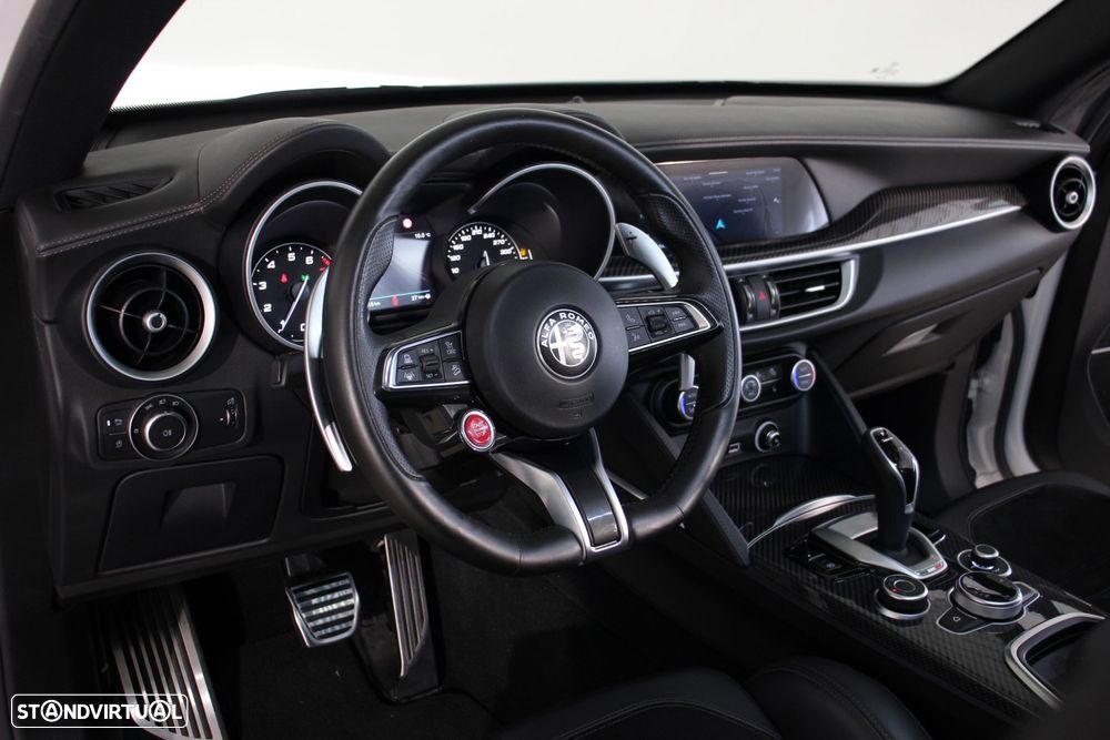 Alfa Romeo Stelvio 2.9 T Quadrifoglio AT8 Q4 - 7