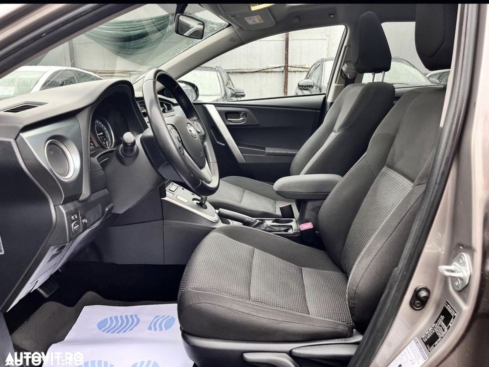 Toyota Auris 1.8 VVT-i Automatik Cool - 13