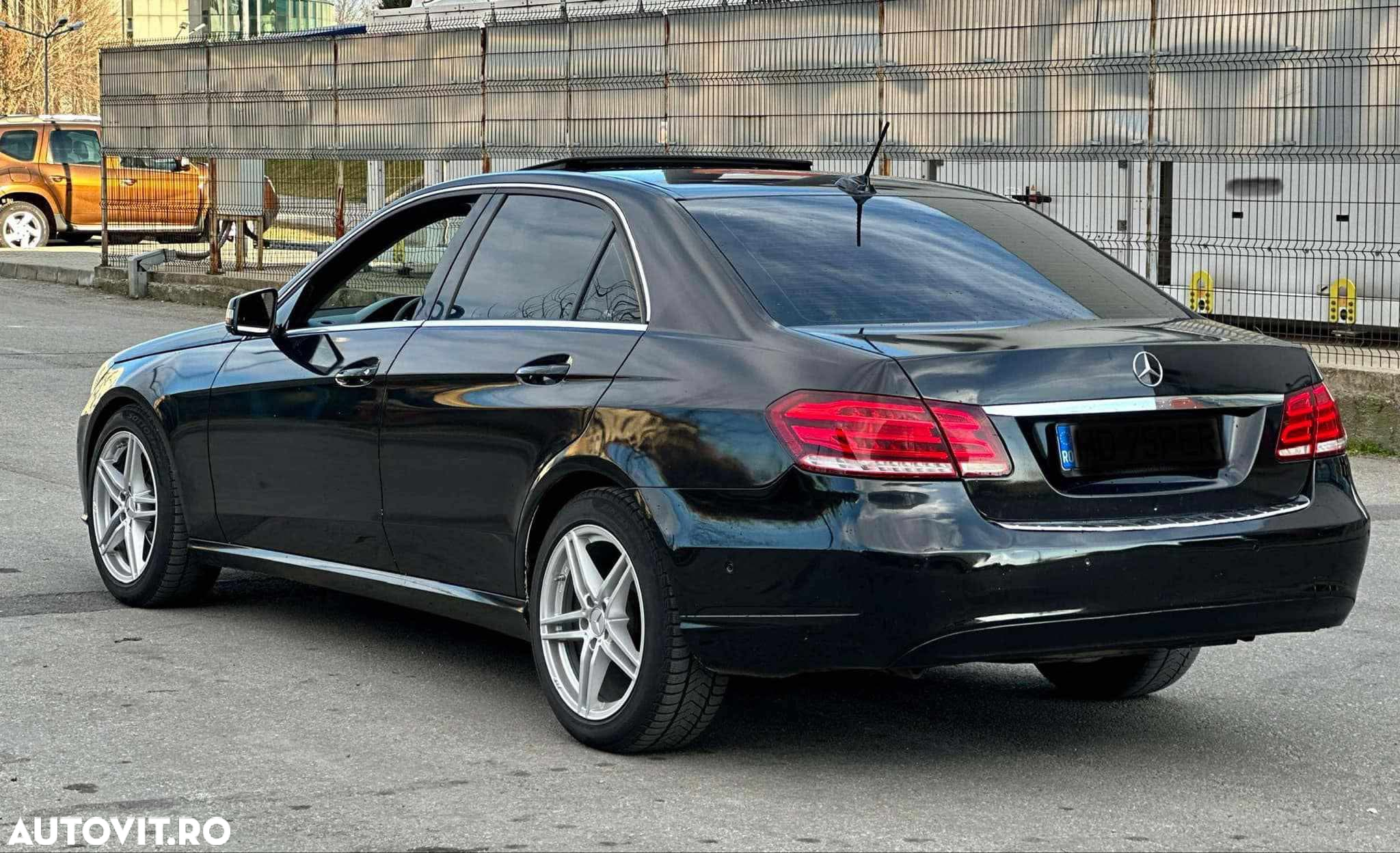 Mercedes-Benz E 200 BlueTEC 7G-TRONIC - 12