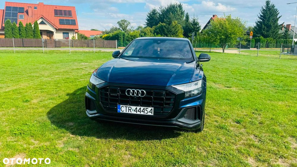 Audi Q8 - 1
