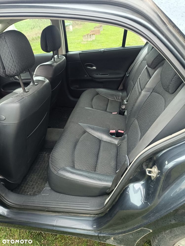 Renault Laguna 2.0 DCi Expression - 7