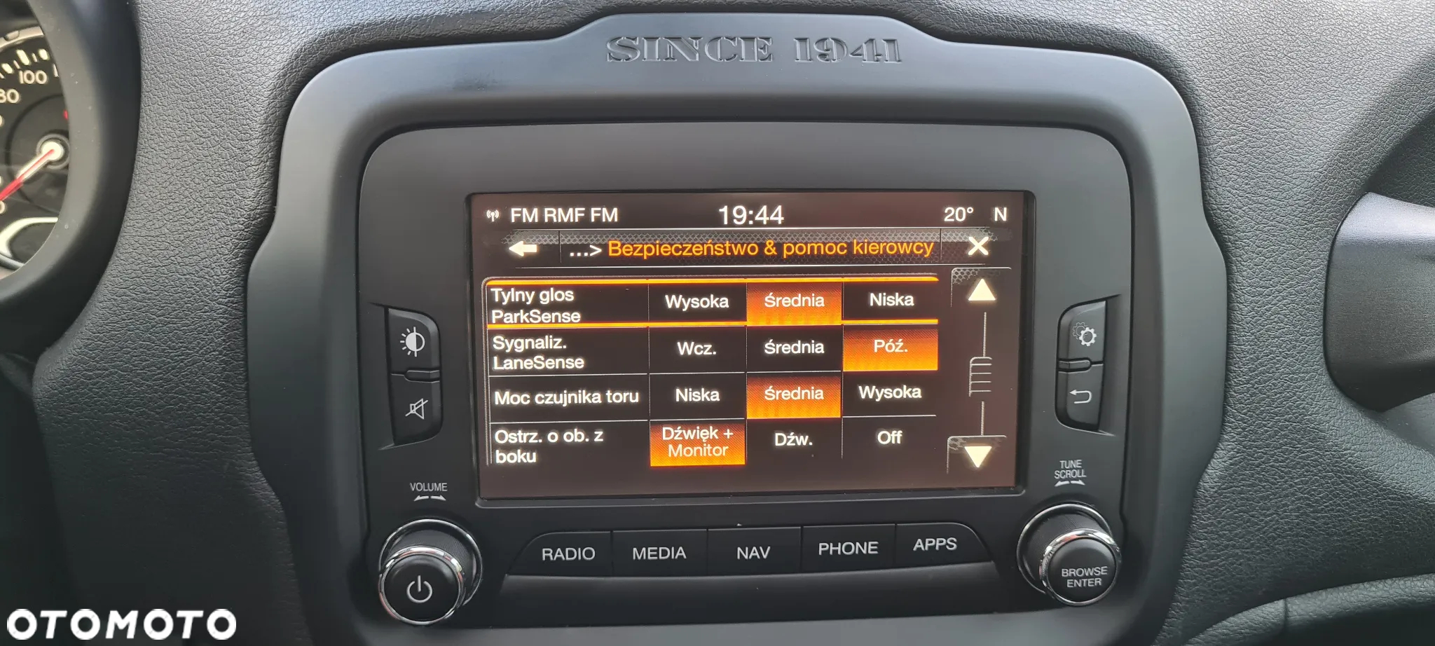 Jeep Renegade 1.4 MultiAir Limited FWD S&S - 36