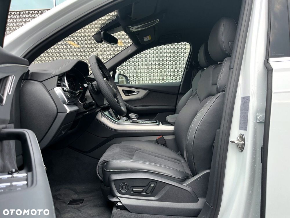 Audi Q7 - 16