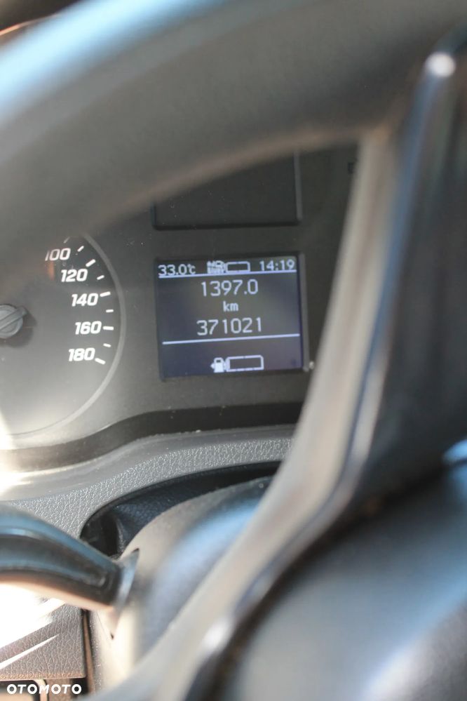 Mercedes-Benz Sprinter - 10