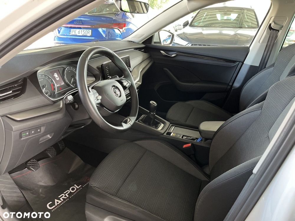Skoda Octavia 2.0 TDI Ambition - 10