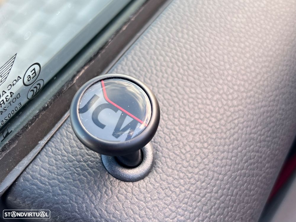 MINI 3 Portas John Cooper Works Plus Auto Desportiva - 19