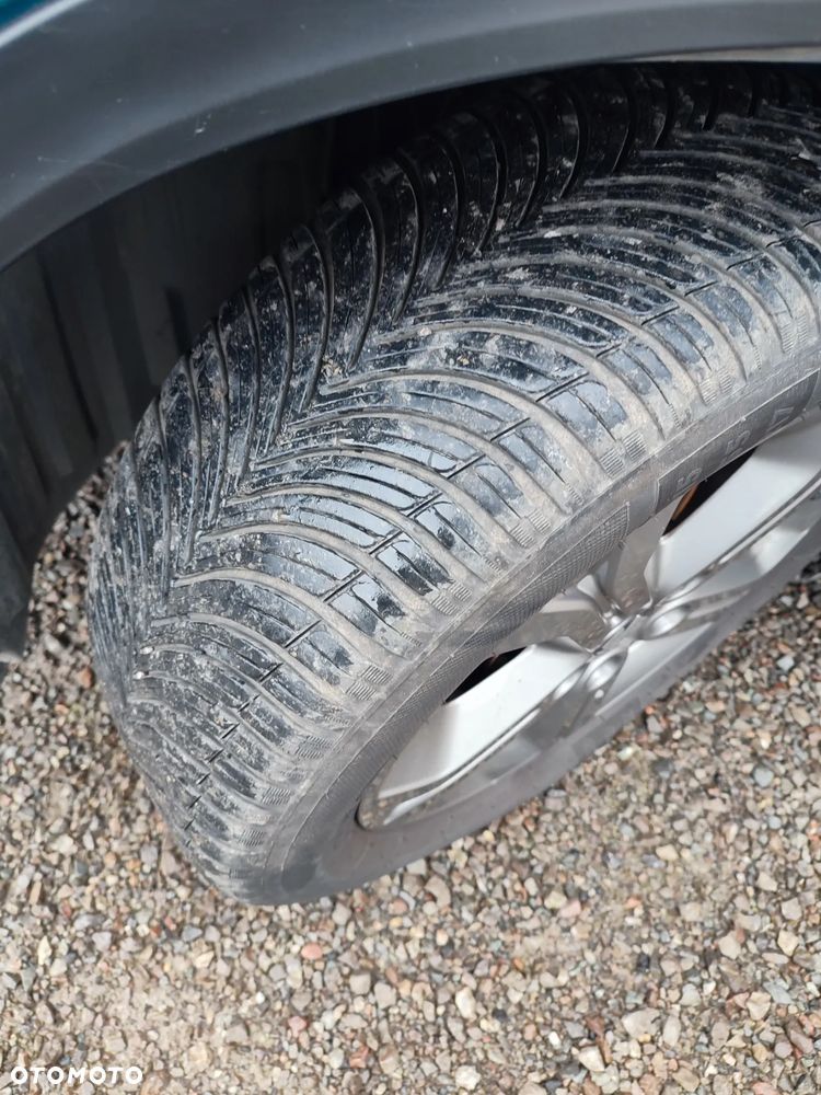 Suzuki Vitara 1.6 (4x4) Allgrip Comfort+ - 23